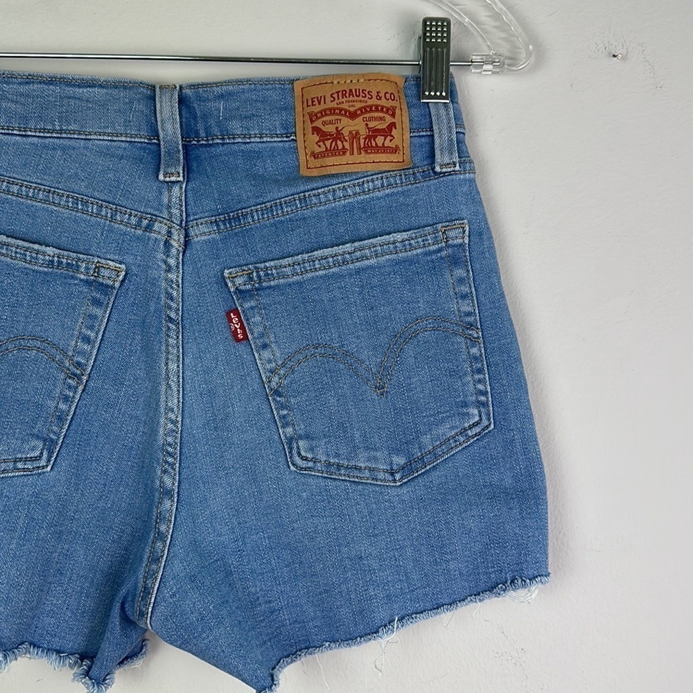 Levi’s Frayed Hem Blue Denim Cutoffs Festival High Waist Stretchy 26 Jean Shorts - Picture 11 of 16